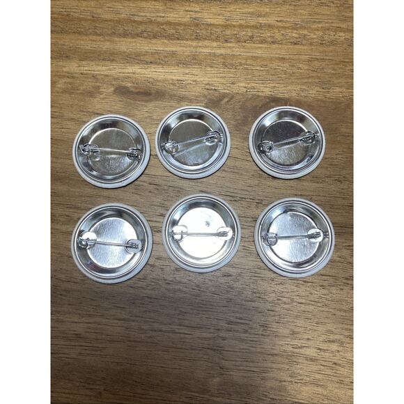 I HEART PBS 1.25" Pinback Metal Button Collectible Public Broadcasting Service 6 - Picture 2 of 2